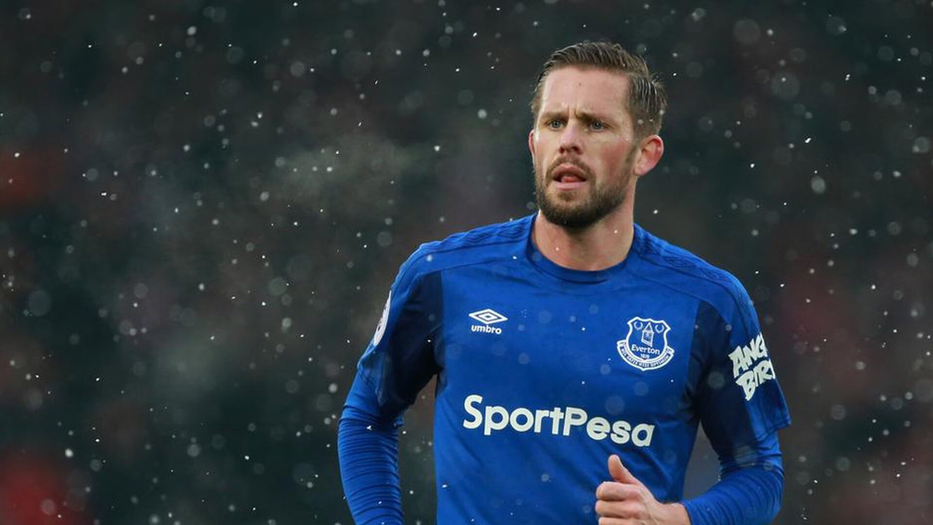 九游体育官网-女子英格兰橄榄球队强势崛起吸引社交媒体关注，lfl女子橄榄球roberts